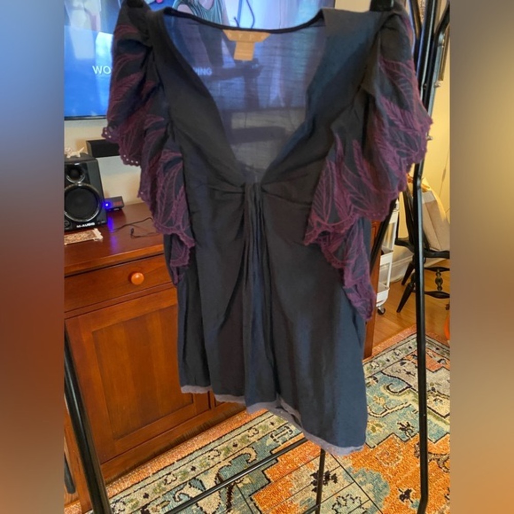 Anthropologie Hype Embroidered Top